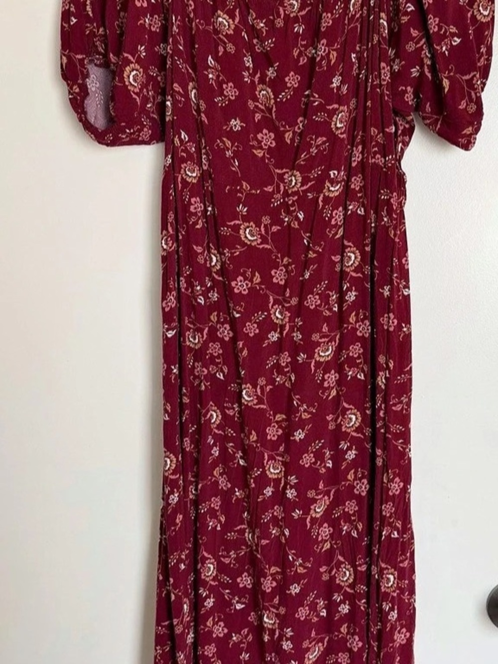 MOD Floral Maxi Dress in Red Size Medium